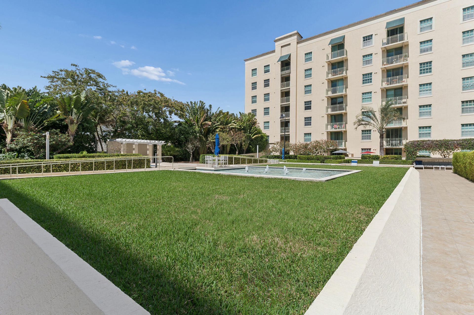 610 Clematis Street, Unit 209, West Palm Beach, FL 33401 Photo