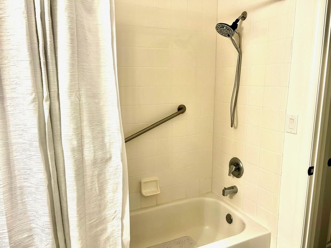 1203 Town Center Drive, Unit 221, Jupiter, FL 33458 Photo