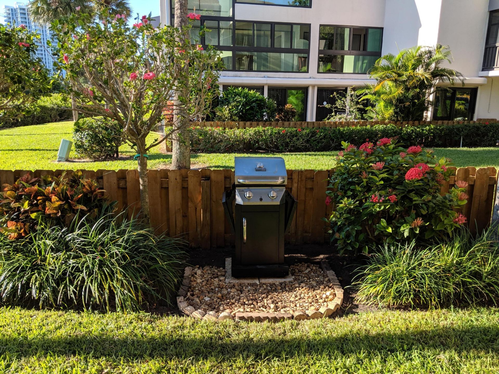 1640 Twelve Oaks Way, Unit 101, North Palm Beach, FL 33408 Photo