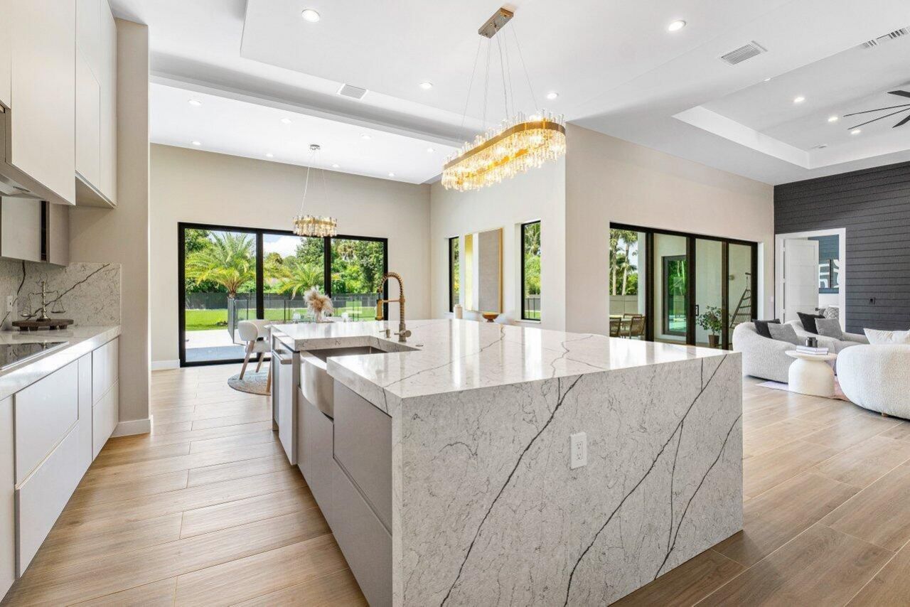 221 Milestone Way, West Palm Beach, FL 33415 Photo