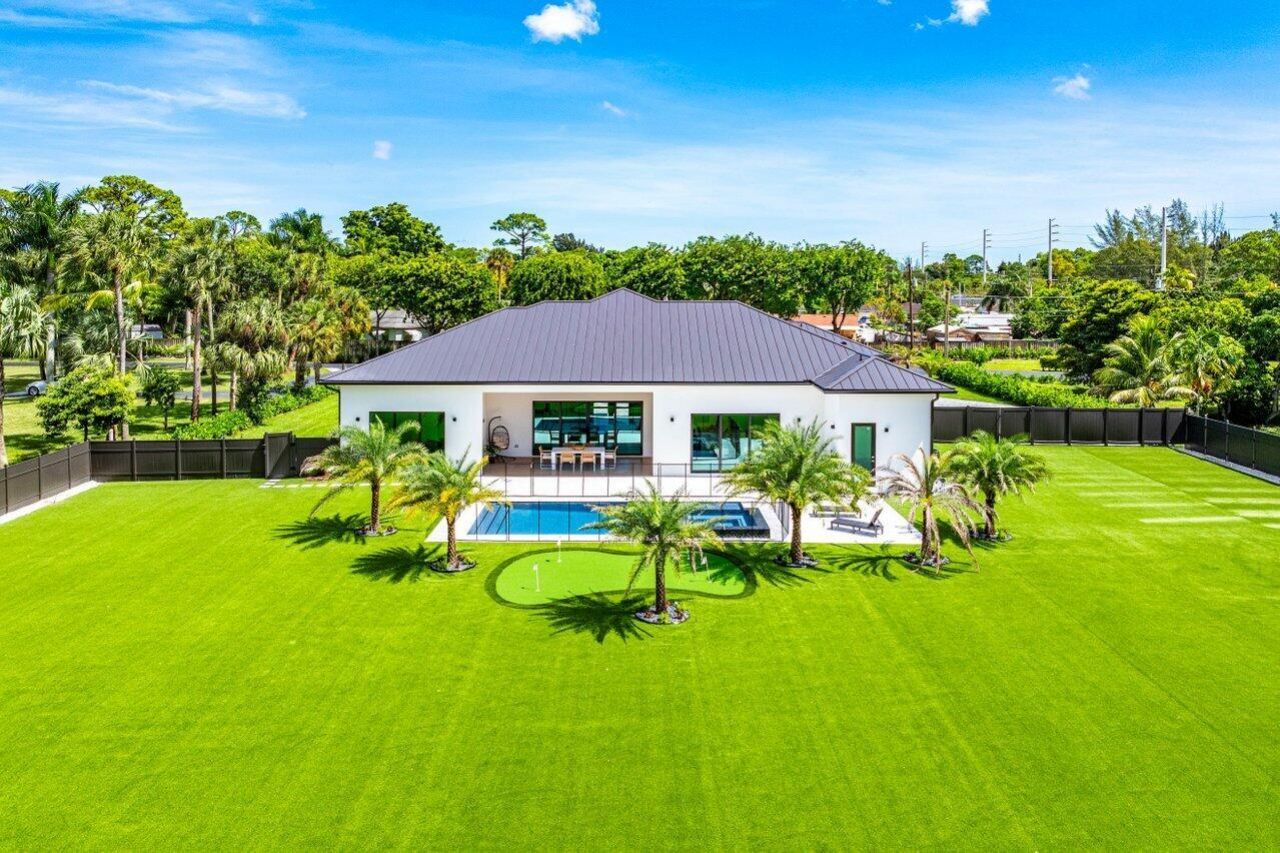 221 Milestone Way, West Palm Beach, FL 33415 Photo