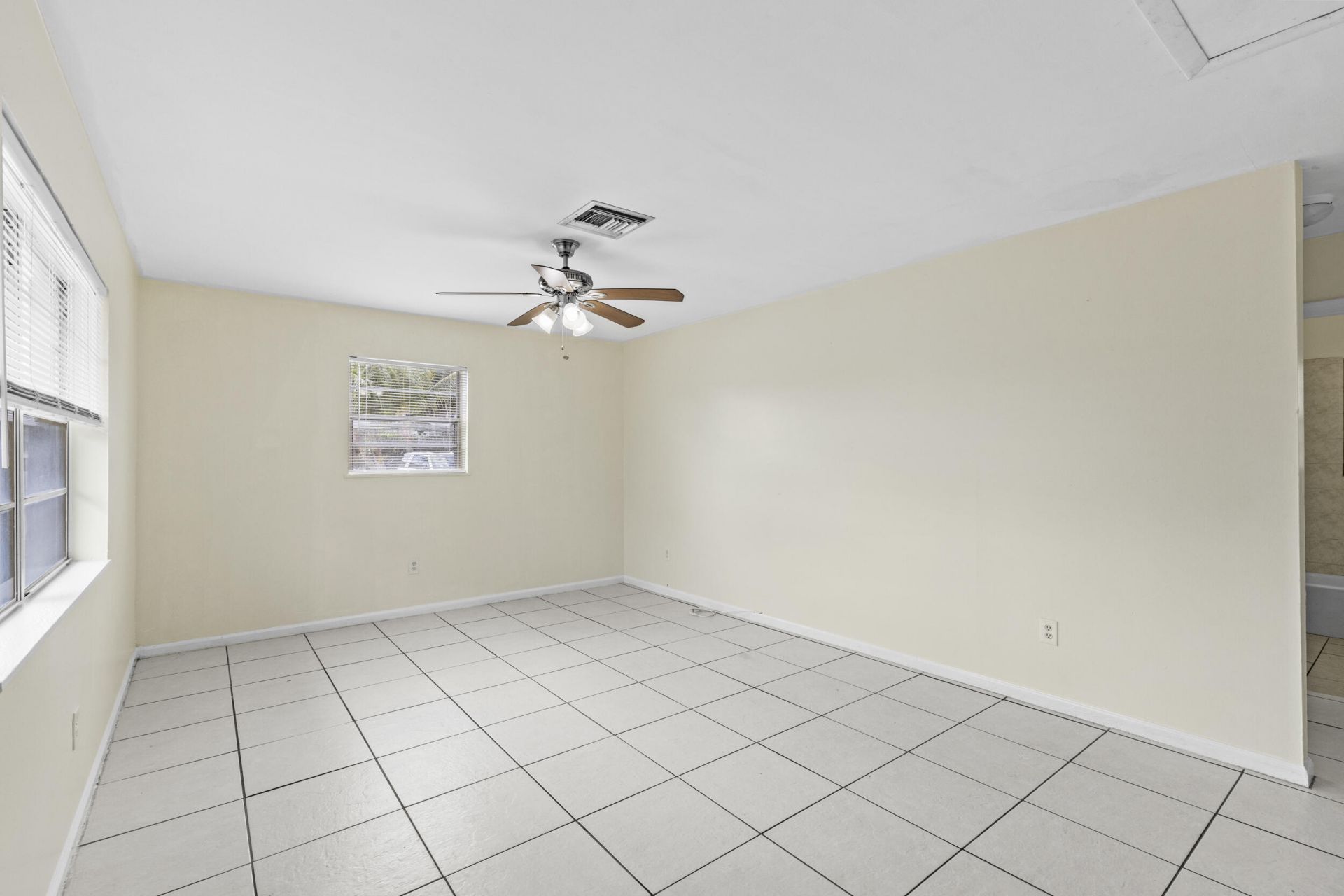 349 Wickline Boulevard, Unit 349, Lantana, FL 33462 Photo