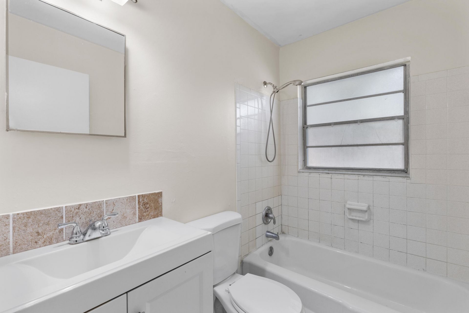 349 Wickline Boulevard, Unit 353, Lantana, FL 33462 Photo