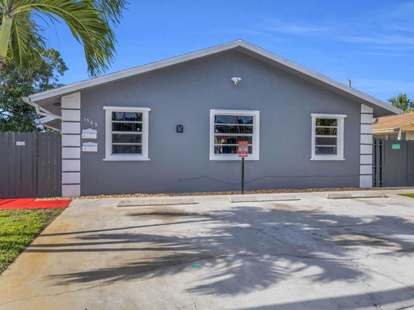 1565 W 28th Street, Unit A, Riviera Beach, FL 33404