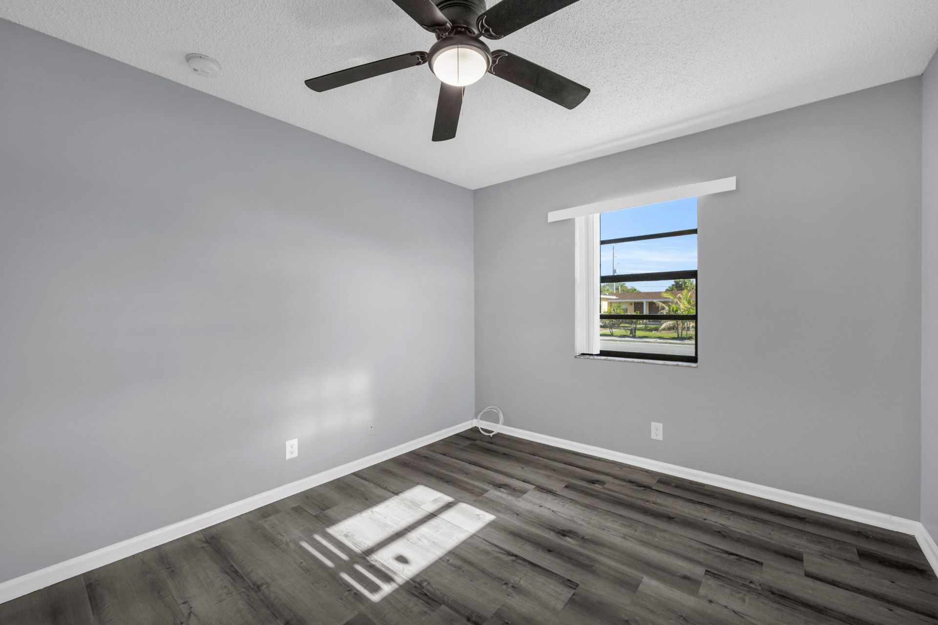 1565 W 28th Street, Unit A, Riviera Beach, FL 33404 Photo