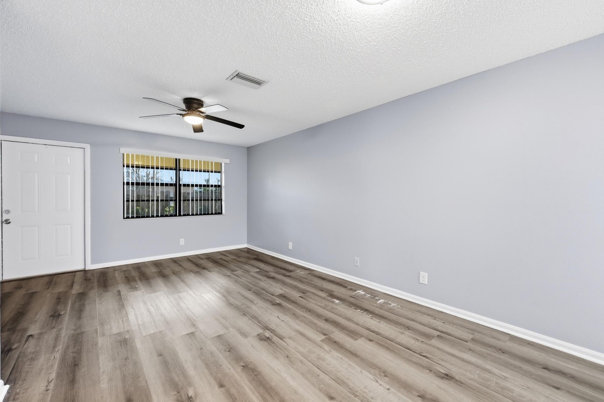 1565 W 28th Street, Unit A, Riviera Beach, FL 33404 Photo