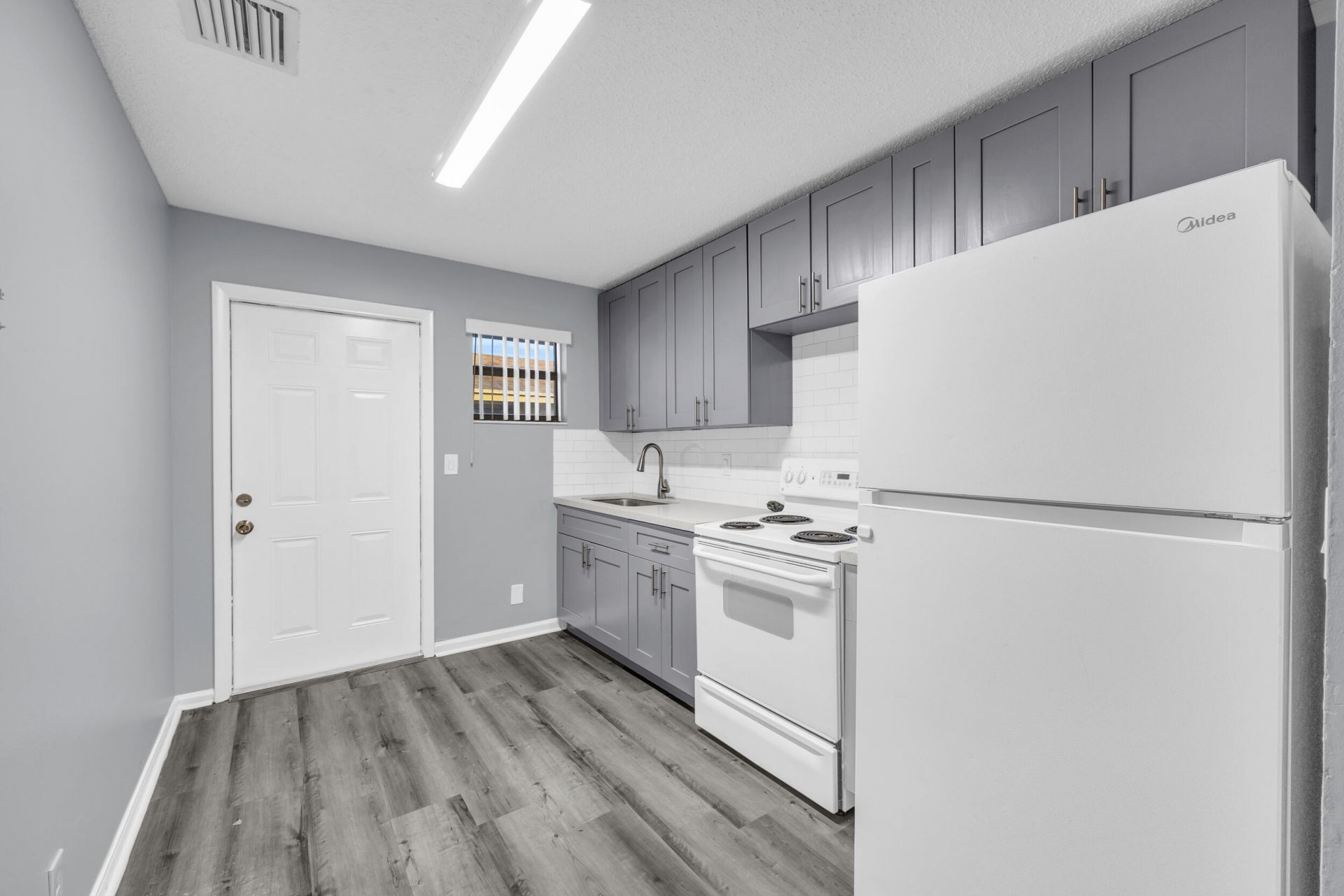 1565 W 28th Street, Unit A, Riviera Beach, FL 33404 Photo