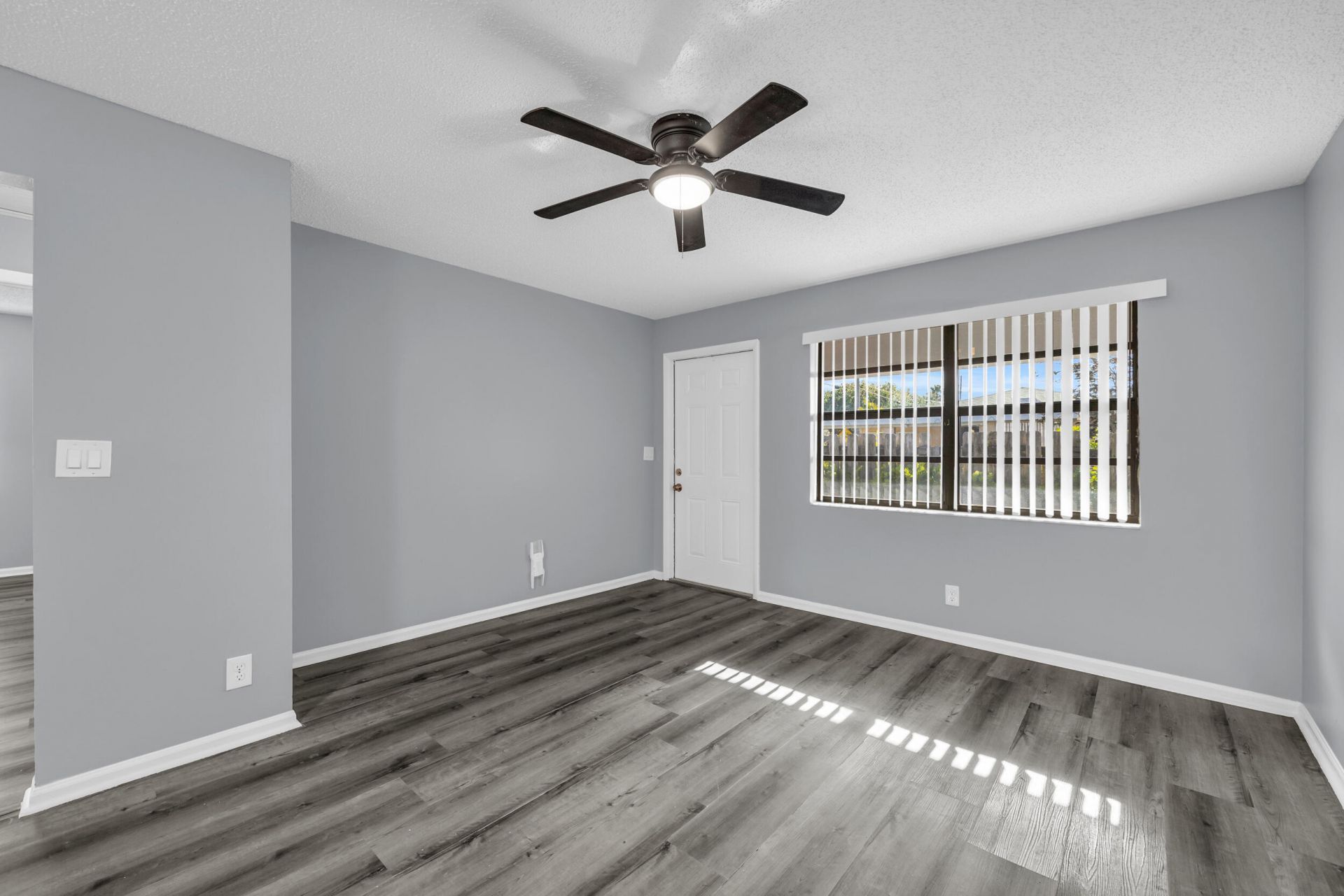 1565 W 28th Street, Unit A, Riviera Beach, FL 33404 Photo