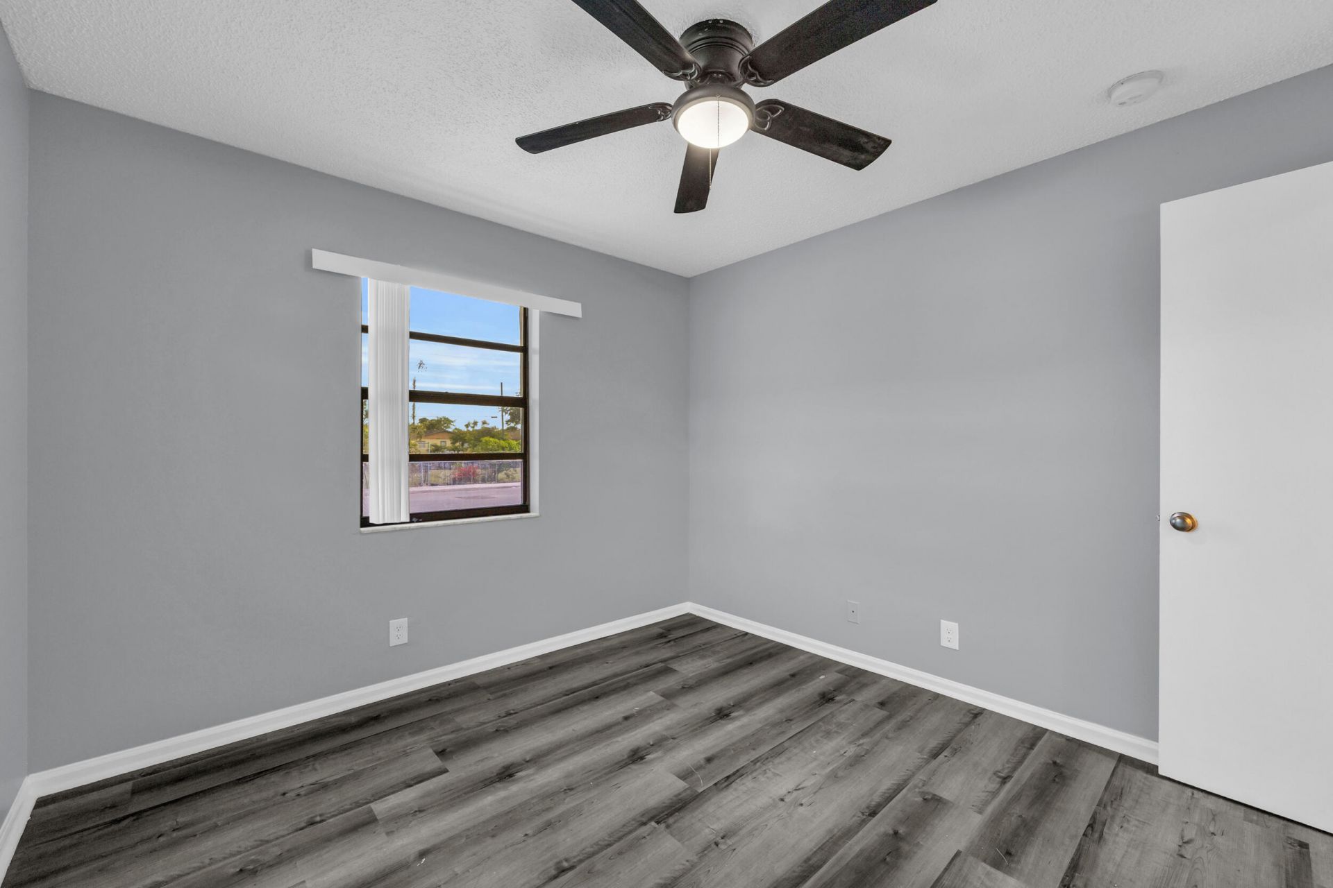 1565 W 28th Street, Unit A, Riviera Beach, FL 33404 Photo