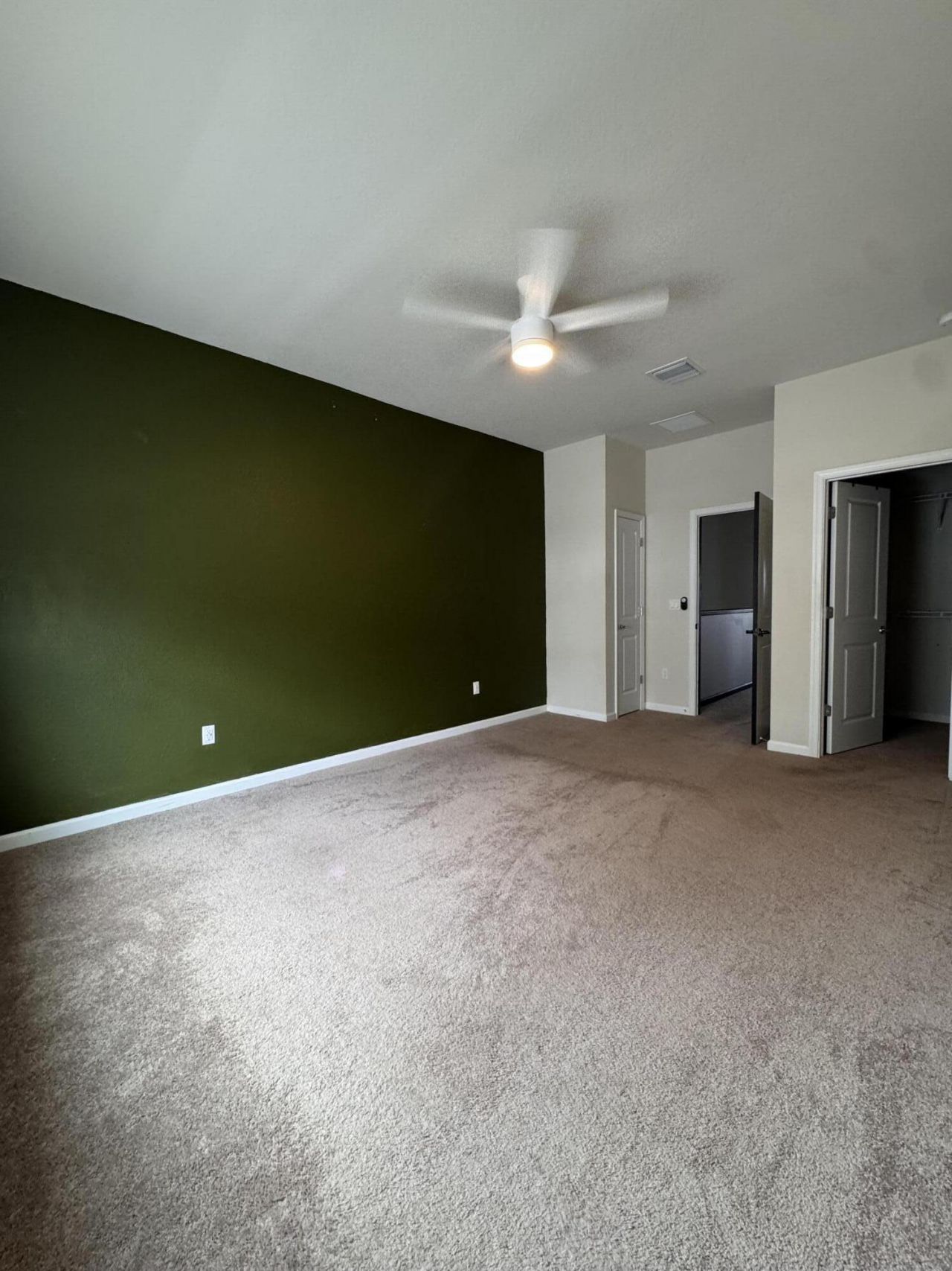 2061 Happy Street, West Palm Beach, FL 33407 Photo