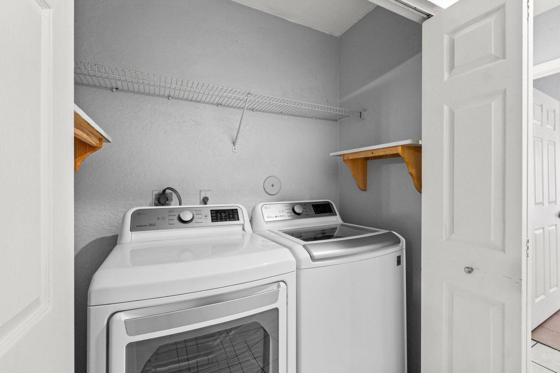 13916 Folkestone Circle, Wellington, FL 33414 Photo