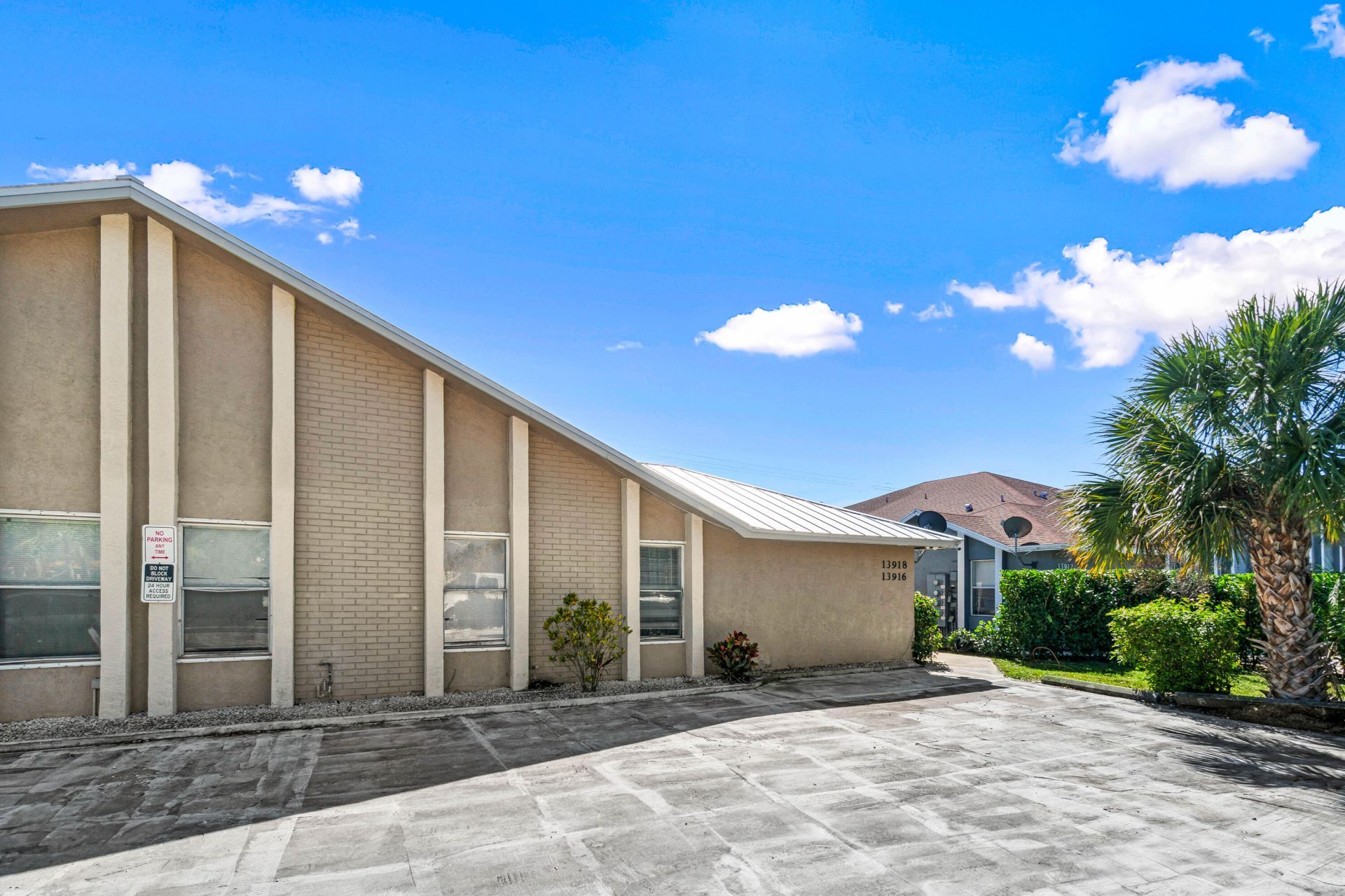 13916 Folkestone Circle, Wellington, FL 33414 Photo