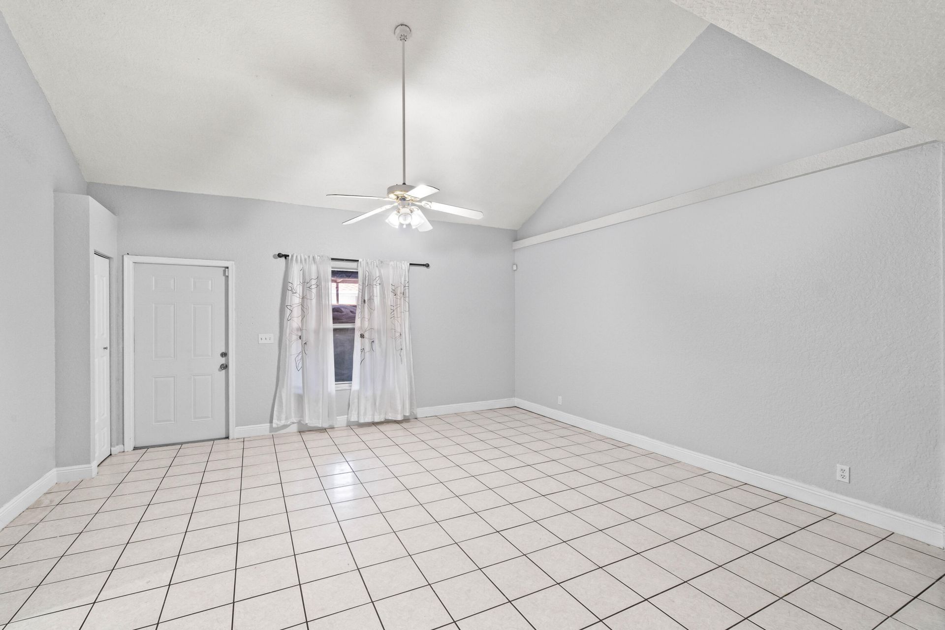 13916 Folkestone Circle, Wellington, FL 33414 Photo