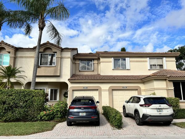 6787 Via Regina, Boca Raton, FL 33433