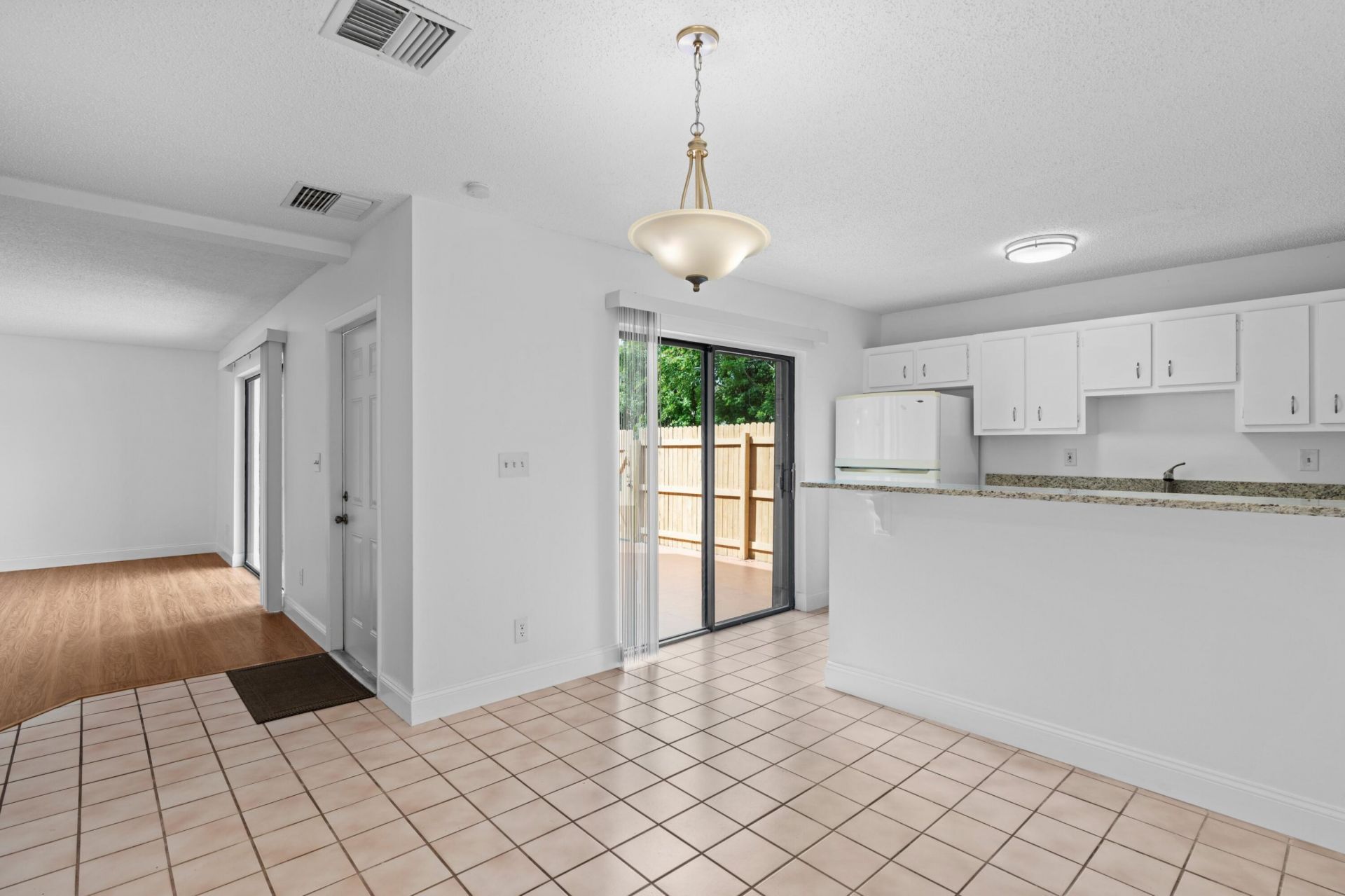 226 Alemeda Drive, Palm Springs, FL 33461 Photo