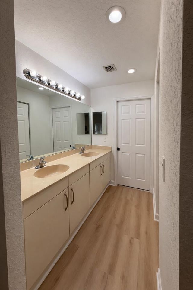 5122 NW 30th Lane, Fort Lauderdale, FL 33309 Photo