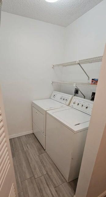 503 Springdale Circle, Unit 50c, Palm Springs, FL 33461 Photo