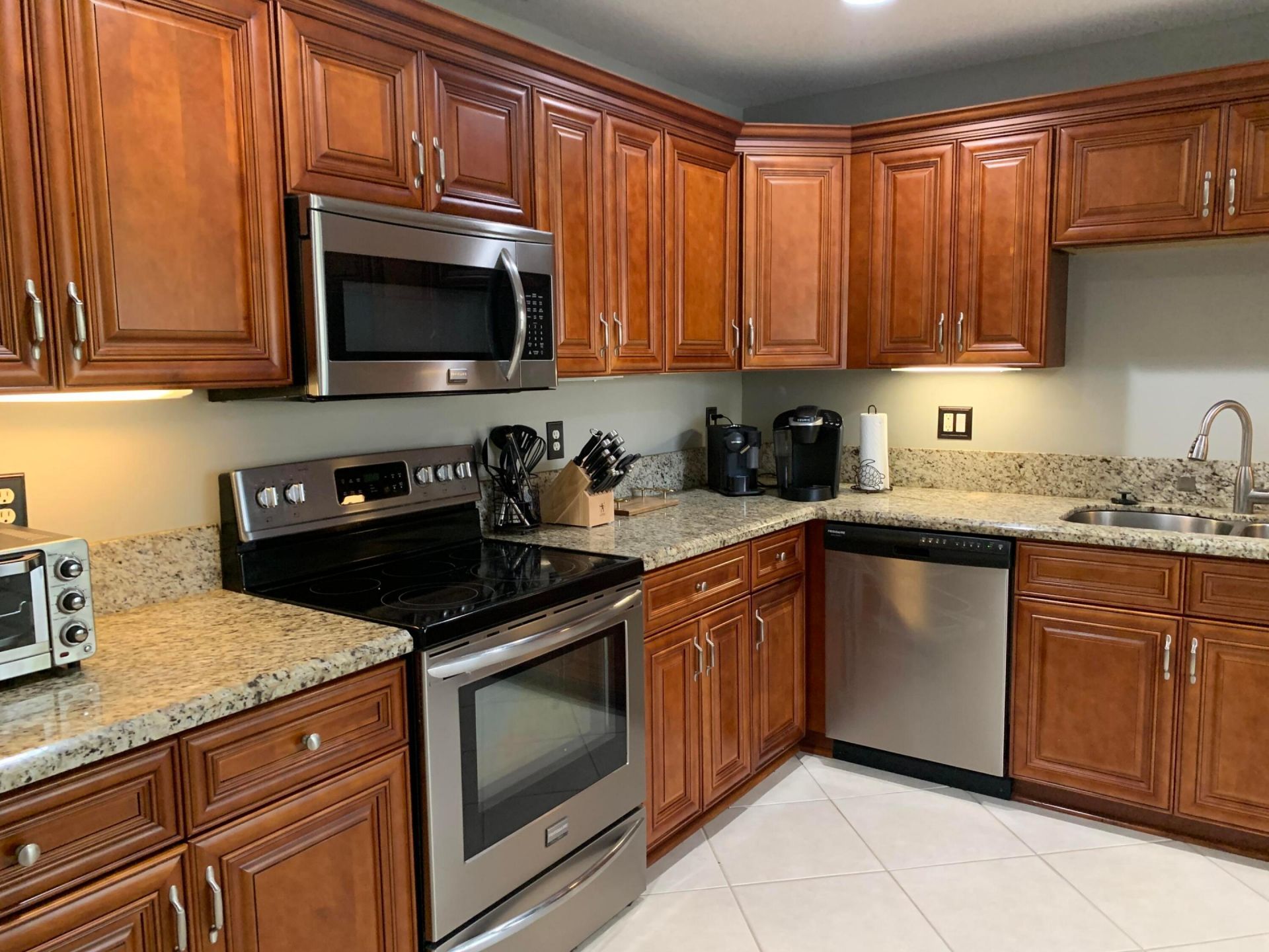 10667 Lake Shore Drive, Wellington, FL 33414 Photo