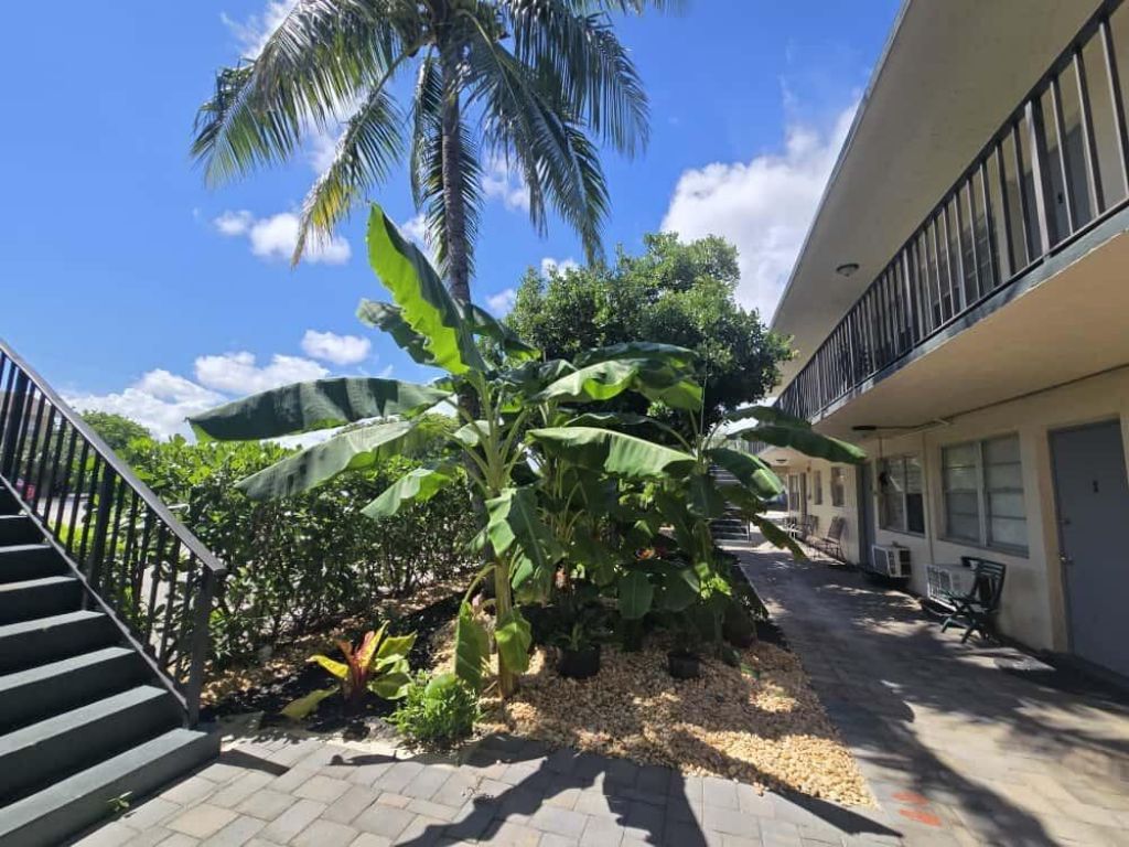 620 S Broadway, Unit 9, Lantana, FL 33462 Photo