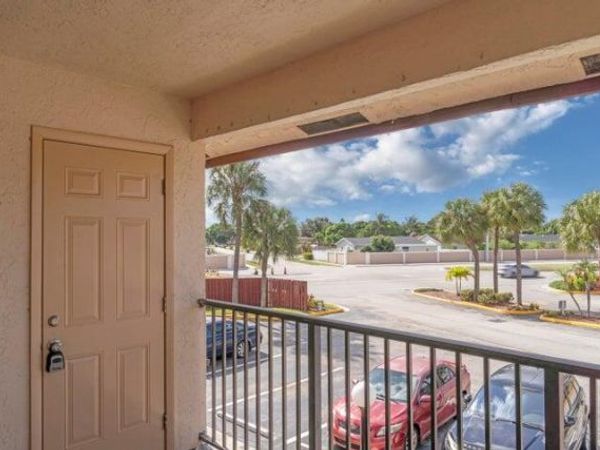 7951 Southgate Boulevard, Unit F9, North Lauderdale, FL 33068