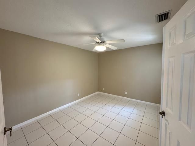 3228 Jog Park Drive, Unit 3012, Greenacres, FL 33467 Photo