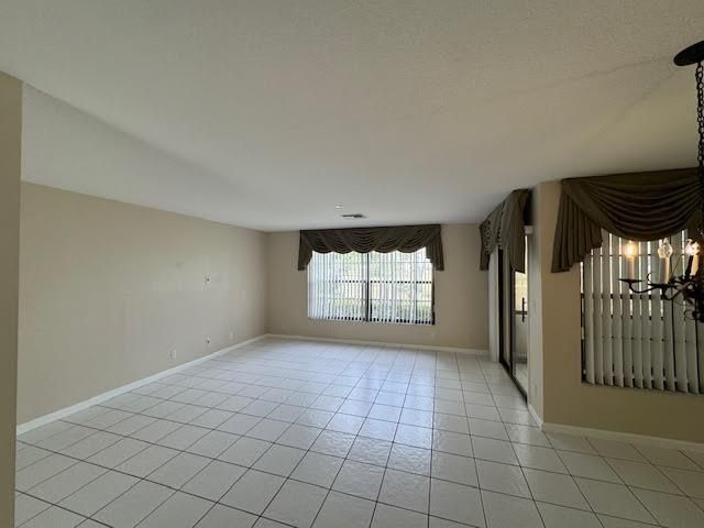 3228 Jog Park Drive, Unit 3012, Greenacres, FL 33467 Photo