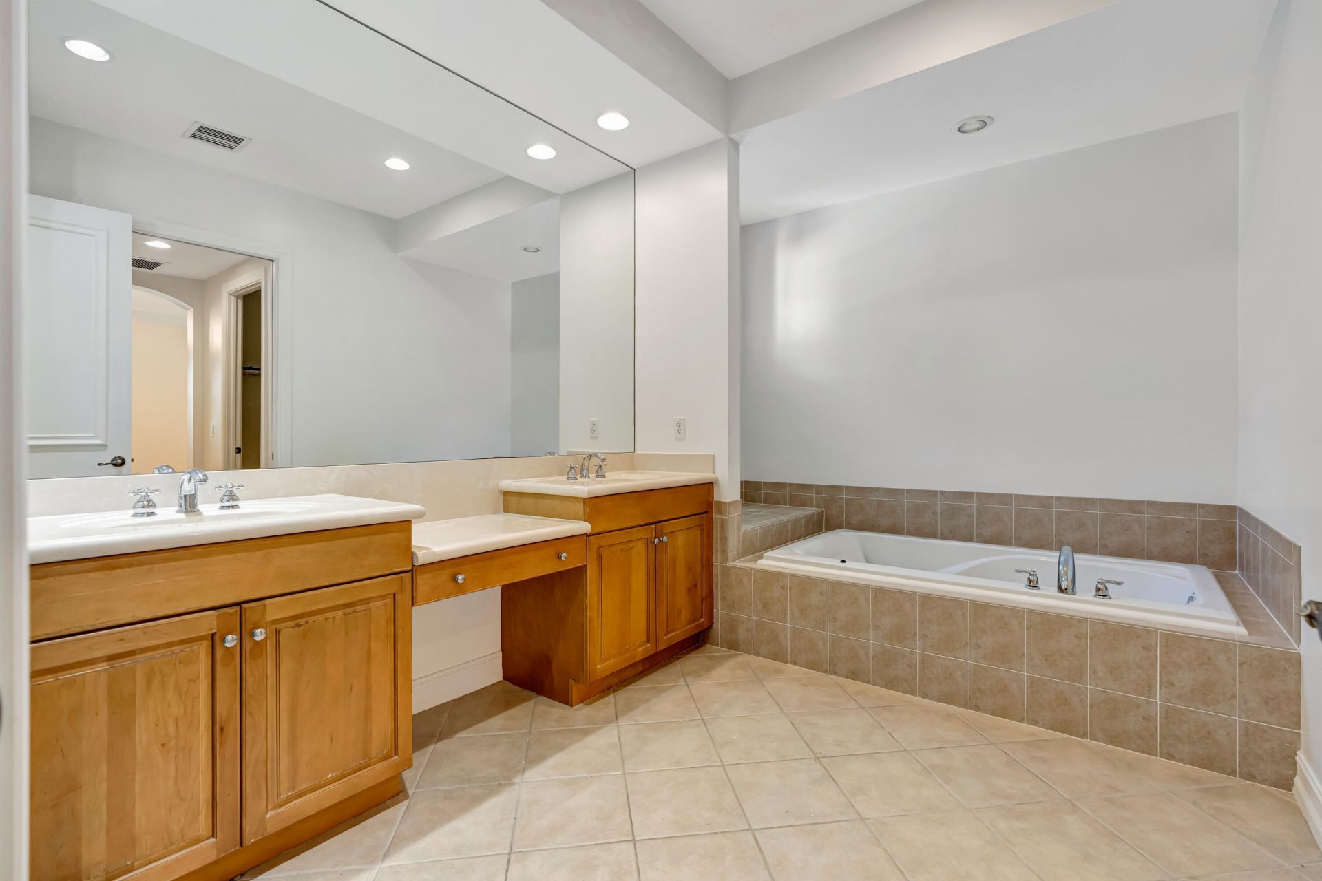 359 Chambord Terrace, Palm Beach Gardens, FL 33410 Photo