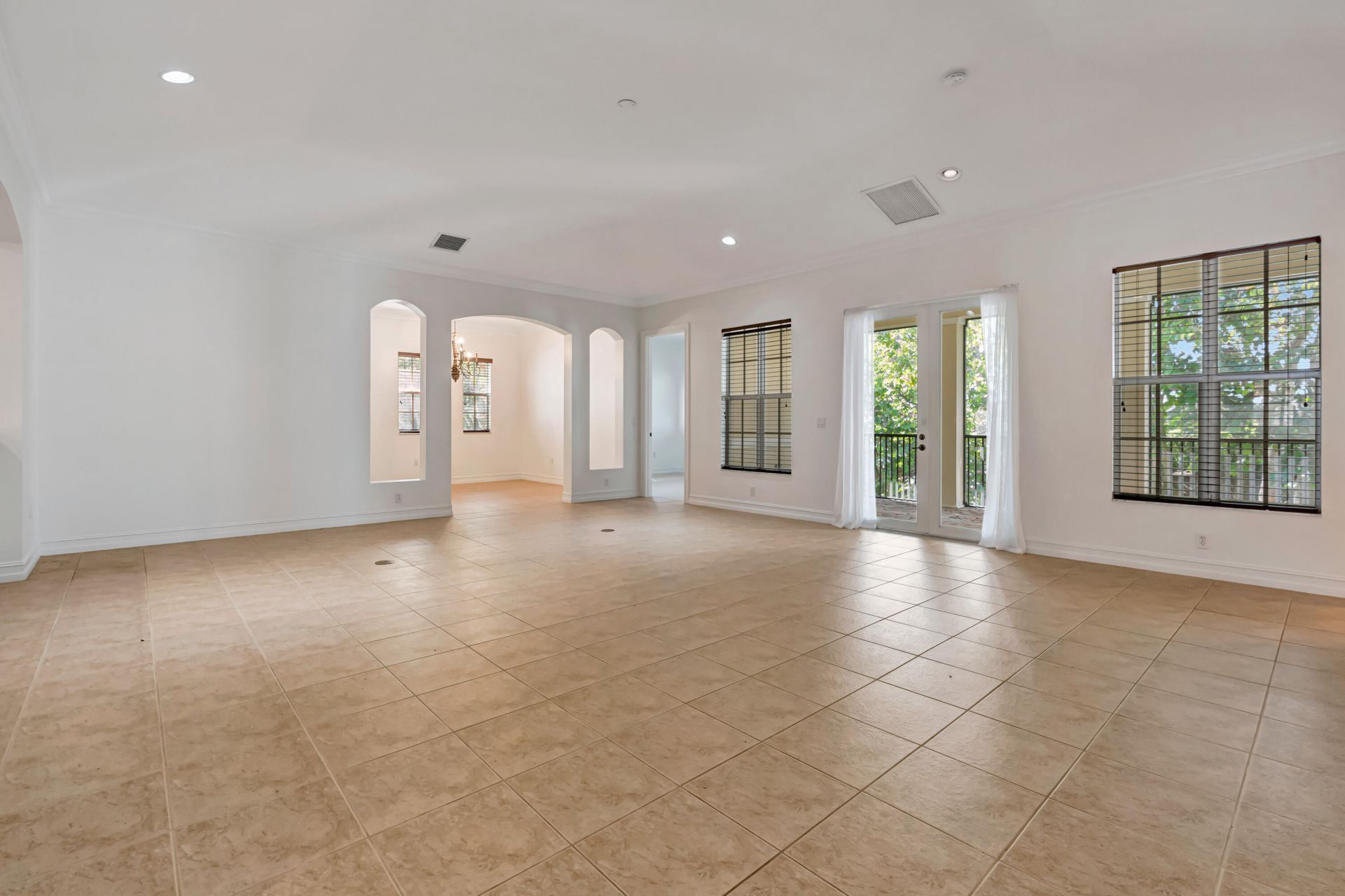 359 Chambord Terrace, Palm Beach Gardens, FL 33410 Photo