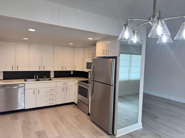 2039 Rexford, Unit C, Boca Raton, FL 33434