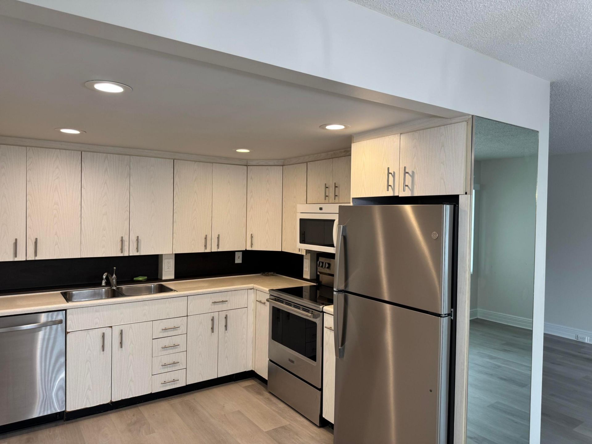 2039 Rexford, Unit C, Boca Raton, FL 33434 Photo