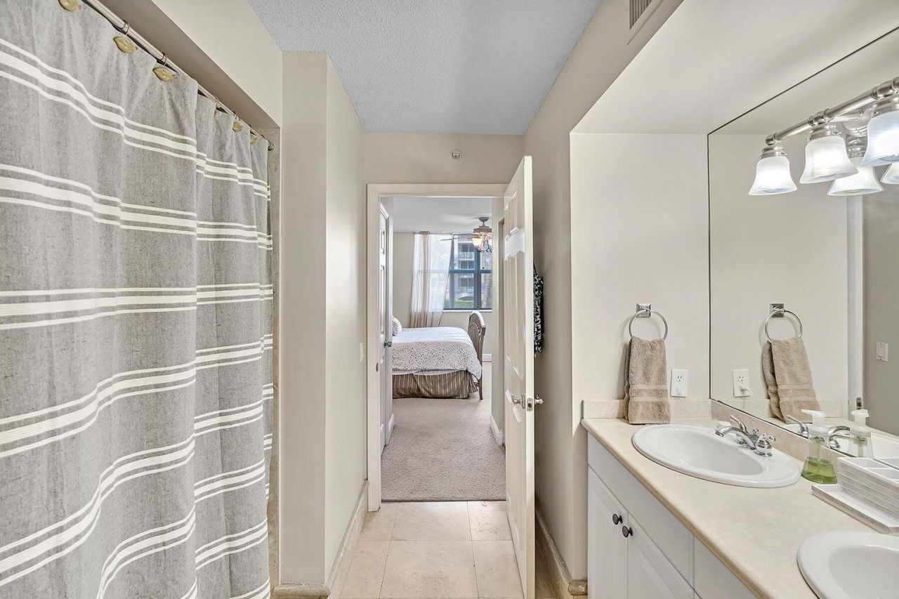 3606 S Ocean Boulevard, Unit 205, Highland Beach, FL 33487 Photo