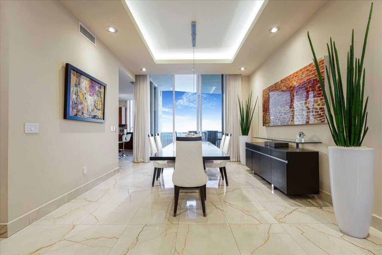 15901 Collins Avenue, Unit 3804, Sunny Isles Beach, FL 33160 Photo