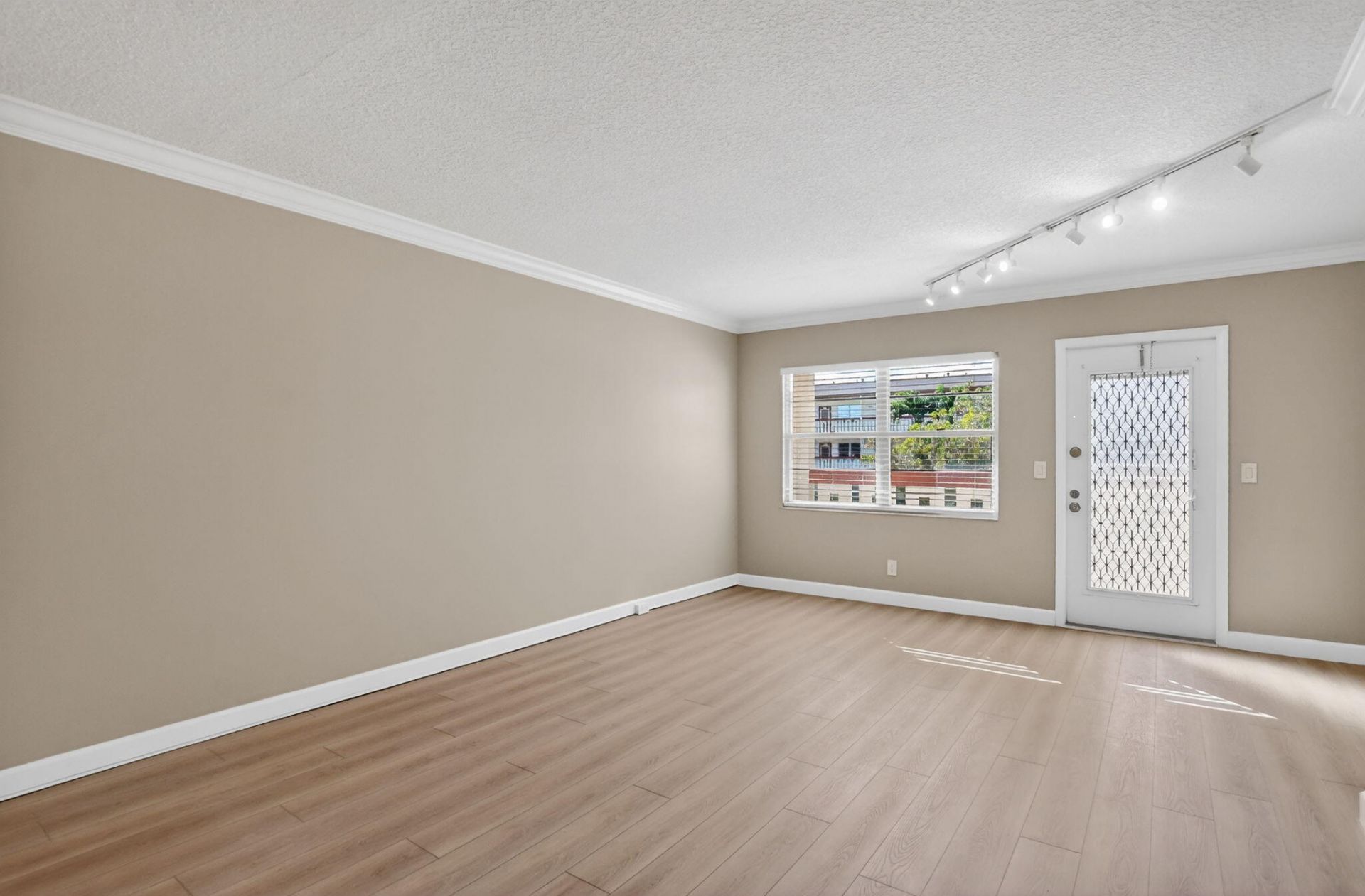 277 Brighton G, Unit G, Boca Raton, FL 33434 Photo