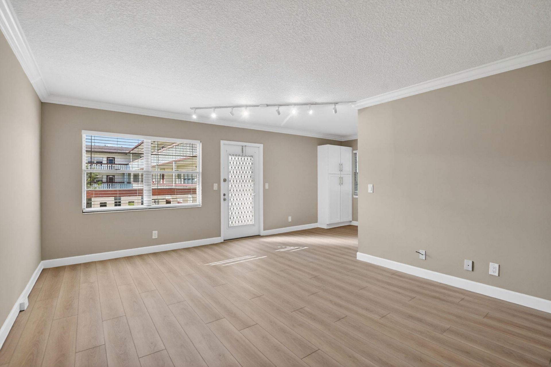 277 Brighton G, Unit G, Boca Raton, FL 33434 Photo