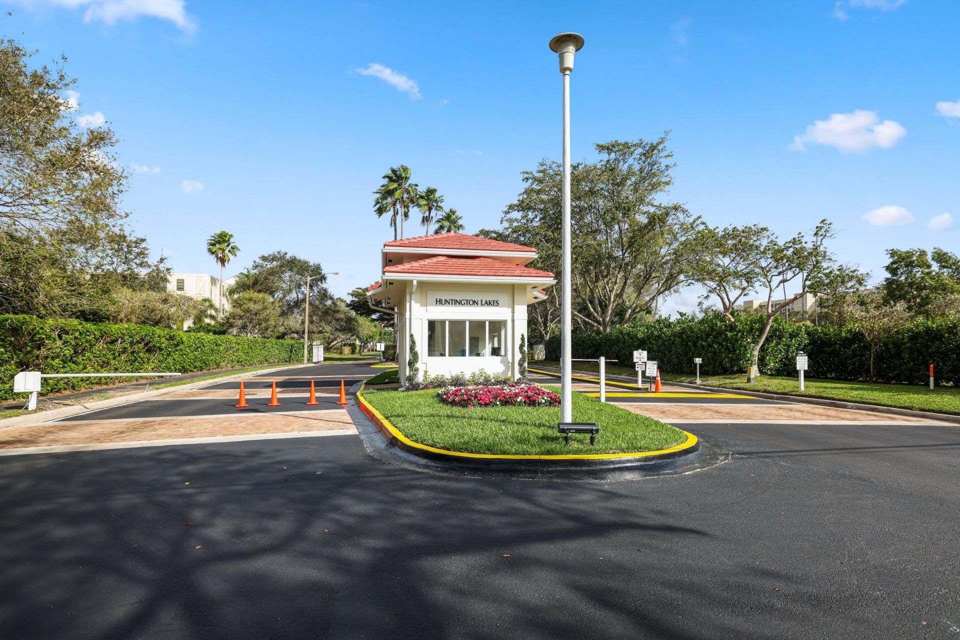 6936 Huntington Lane, Unit 302, Delray Beach, FL 33446 Photo