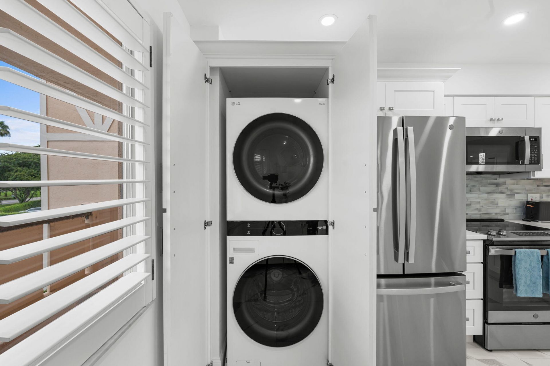 6936 Huntington Lane, Unit 302, Delray Beach, FL 33446 Photo