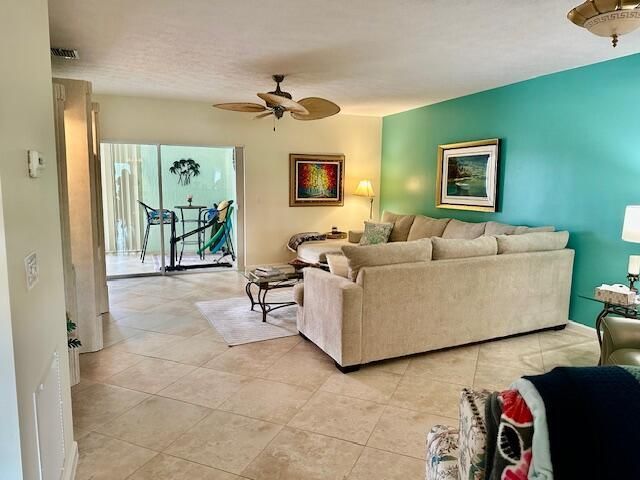 2183 SE Wild Meadow Circle, Port Saint Lucie, FL 34952 Photo