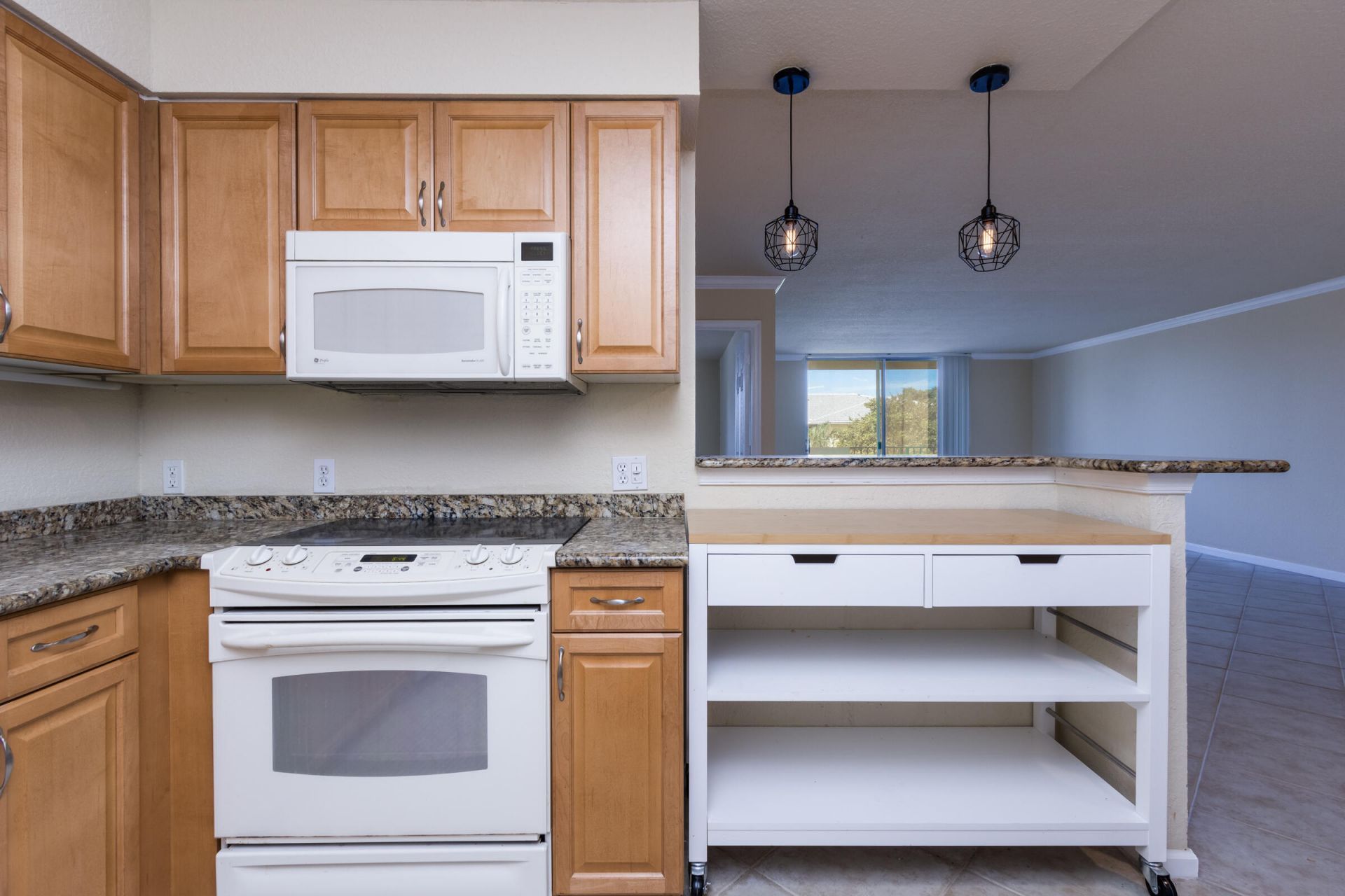 1000 Spanish River Road, Unit 4g, Boca Raton, FL 33432 Photo