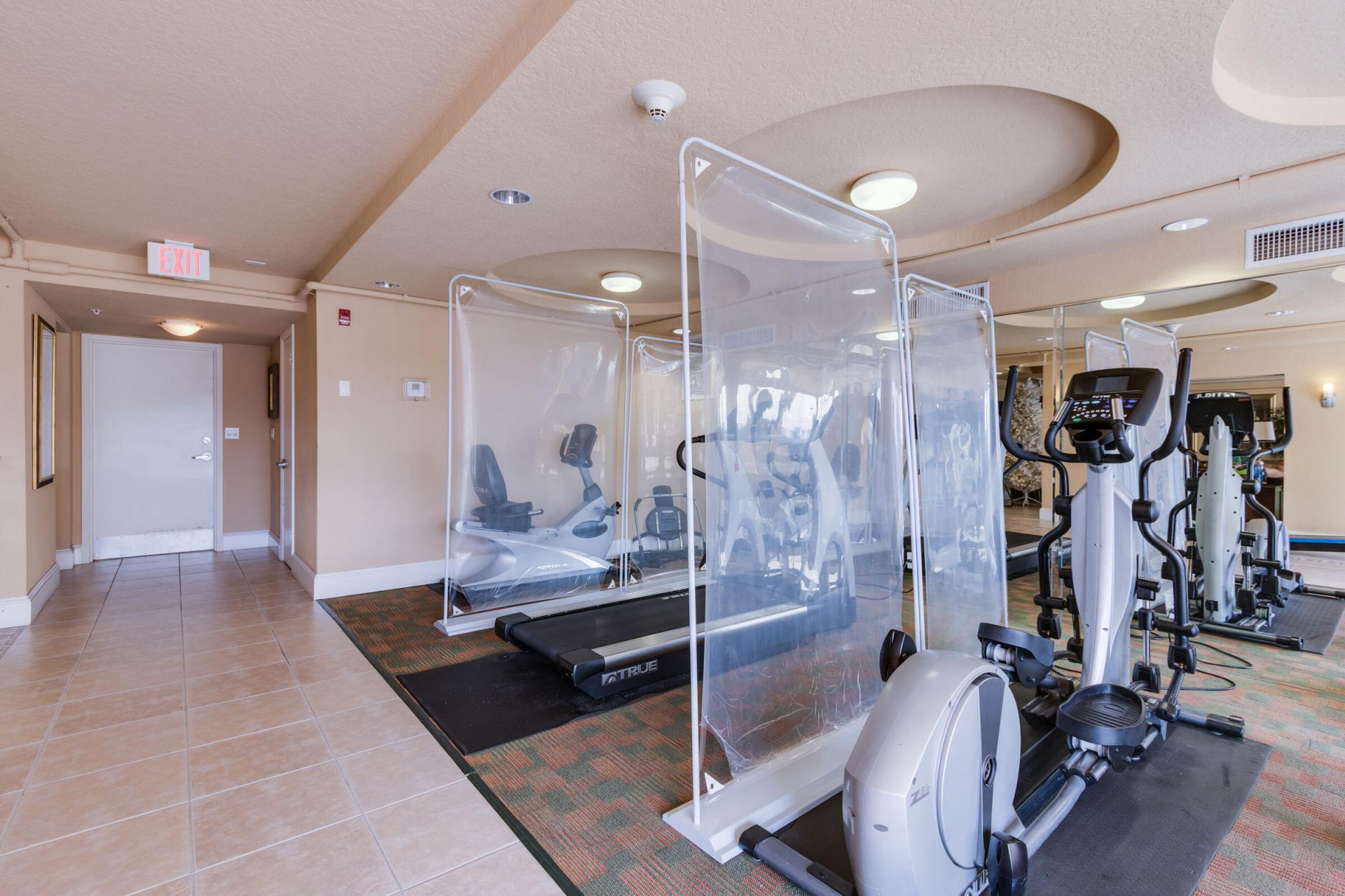 1000 Spanish River Road, Unit 4g, Boca Raton, FL 33432 Photo