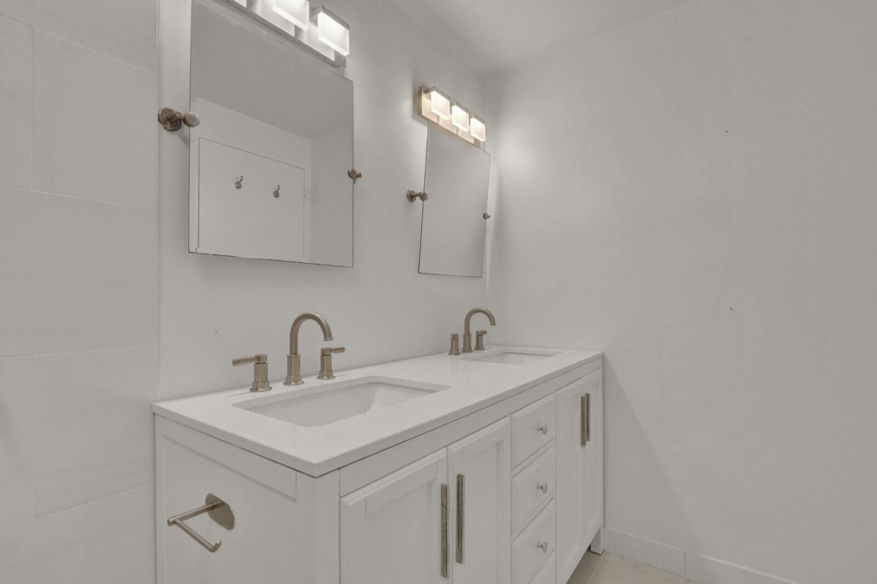 2800 N Flagler Drive, Unit 912, West Palm Beach, FL 33407 Photo