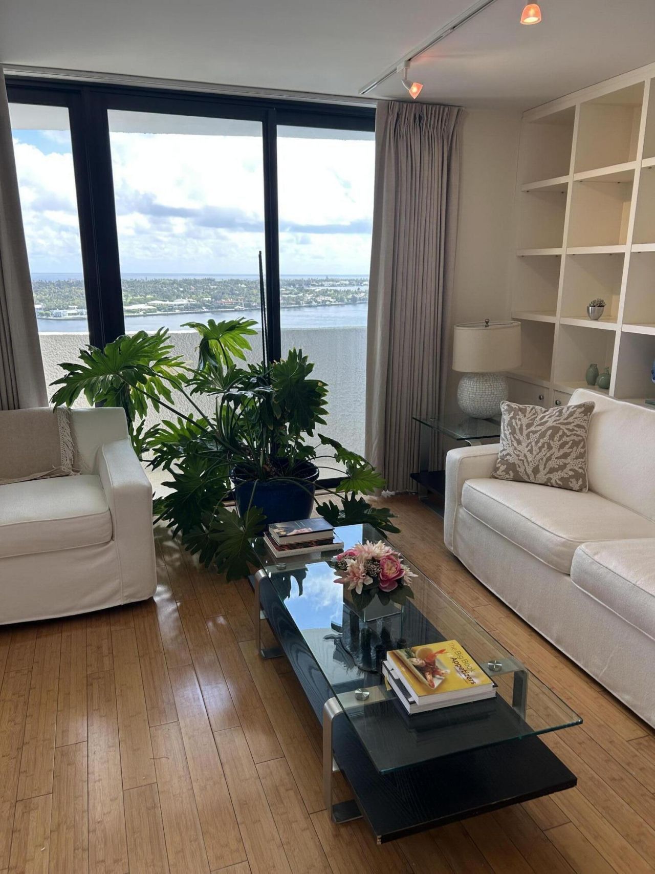 1200 S Flagler Drive, Unit 1702, West Palm Beach, FL 33401 Photo