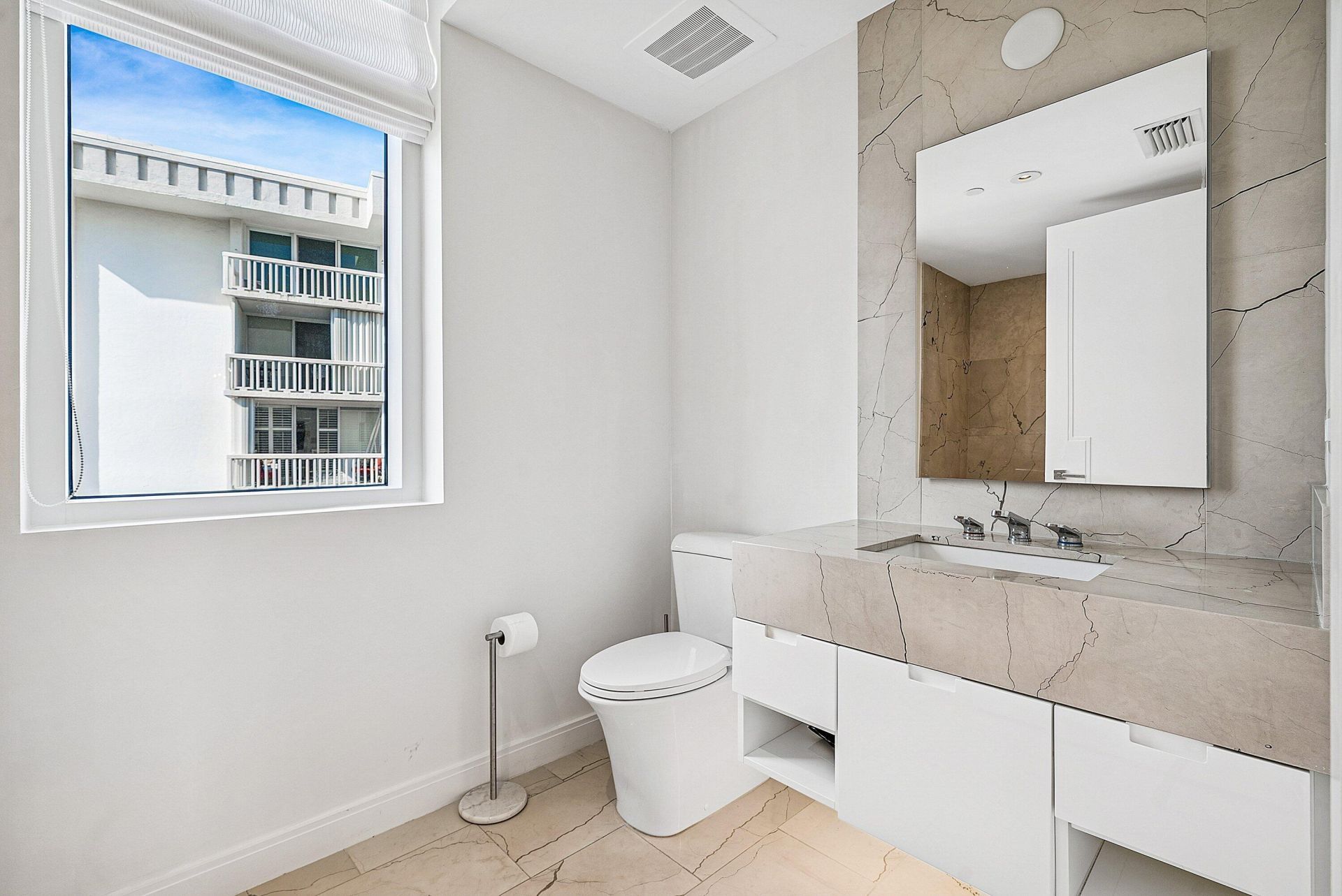 3550 S Ocean Boulevard, Unit 5e, South Palm Beach, FL 33480 Photo