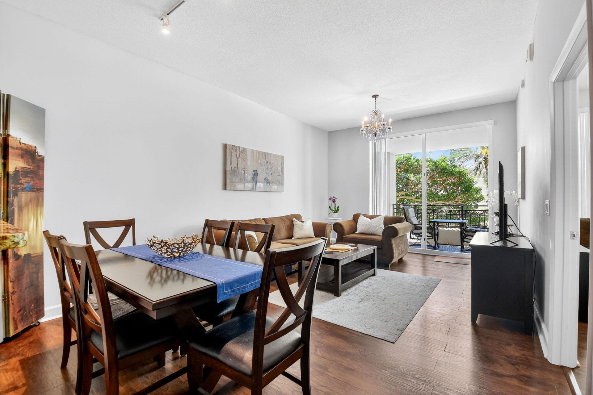 550 Okeechobee Boulevard, Unit 221, West Palm Beach, FL 33401 Photo