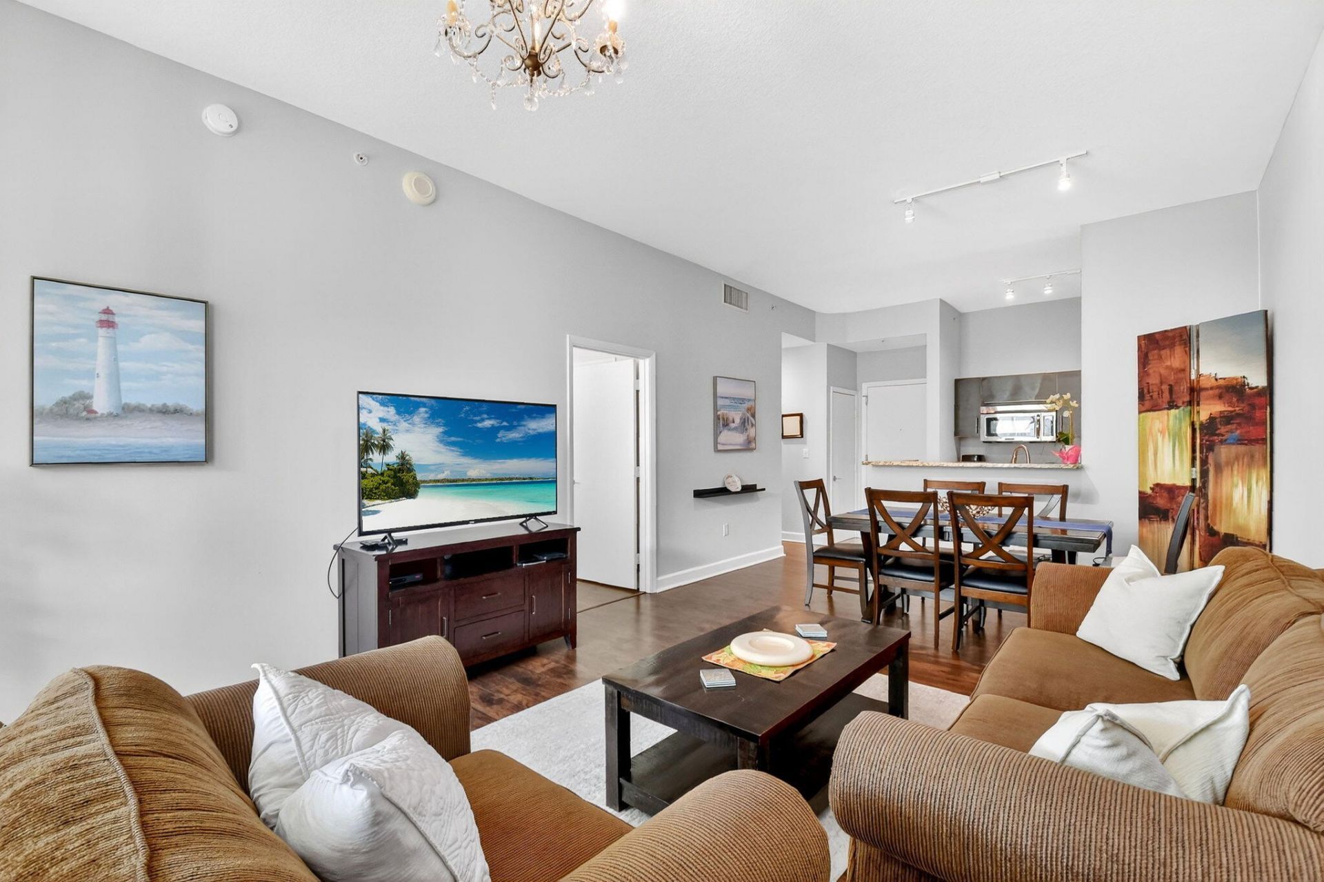 550 Okeechobee Boulevard, Unit 221, West Palm Beach, FL 33401 Photo