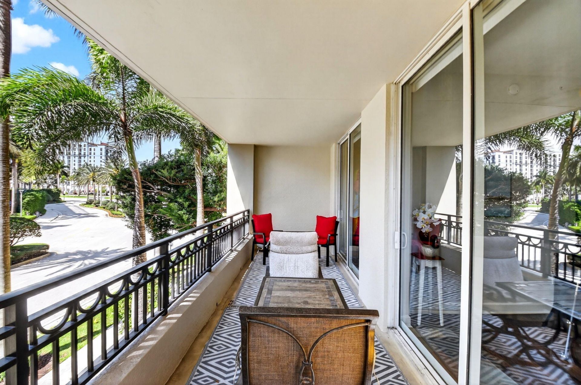 550 Okeechobee Boulevard, Unit 221, West Palm Beach, FL 33401 Photo