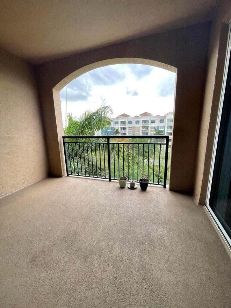 1690 Renaissance Commons Boulevard, Unit 1611, Boynton Beach, FL 33426 Photo