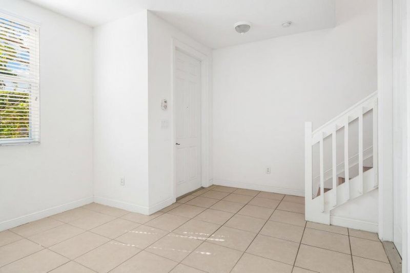 500 Pacific Grove Drive, Unit 7, West Palm Beach, FL 33401 Photo