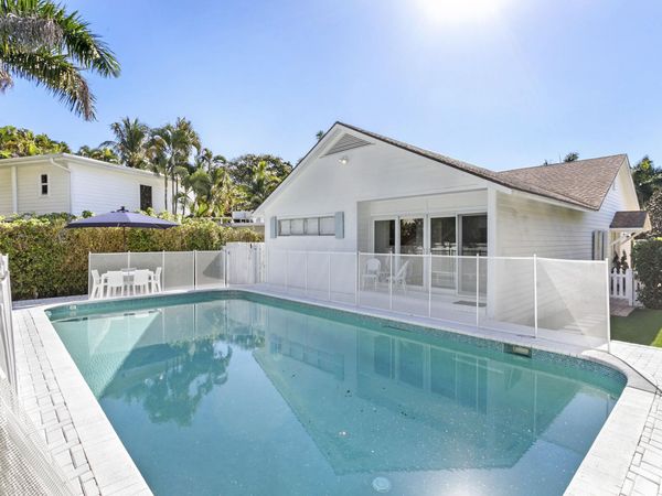 211 Miraflores Drive, Palm Beach, FL 33480