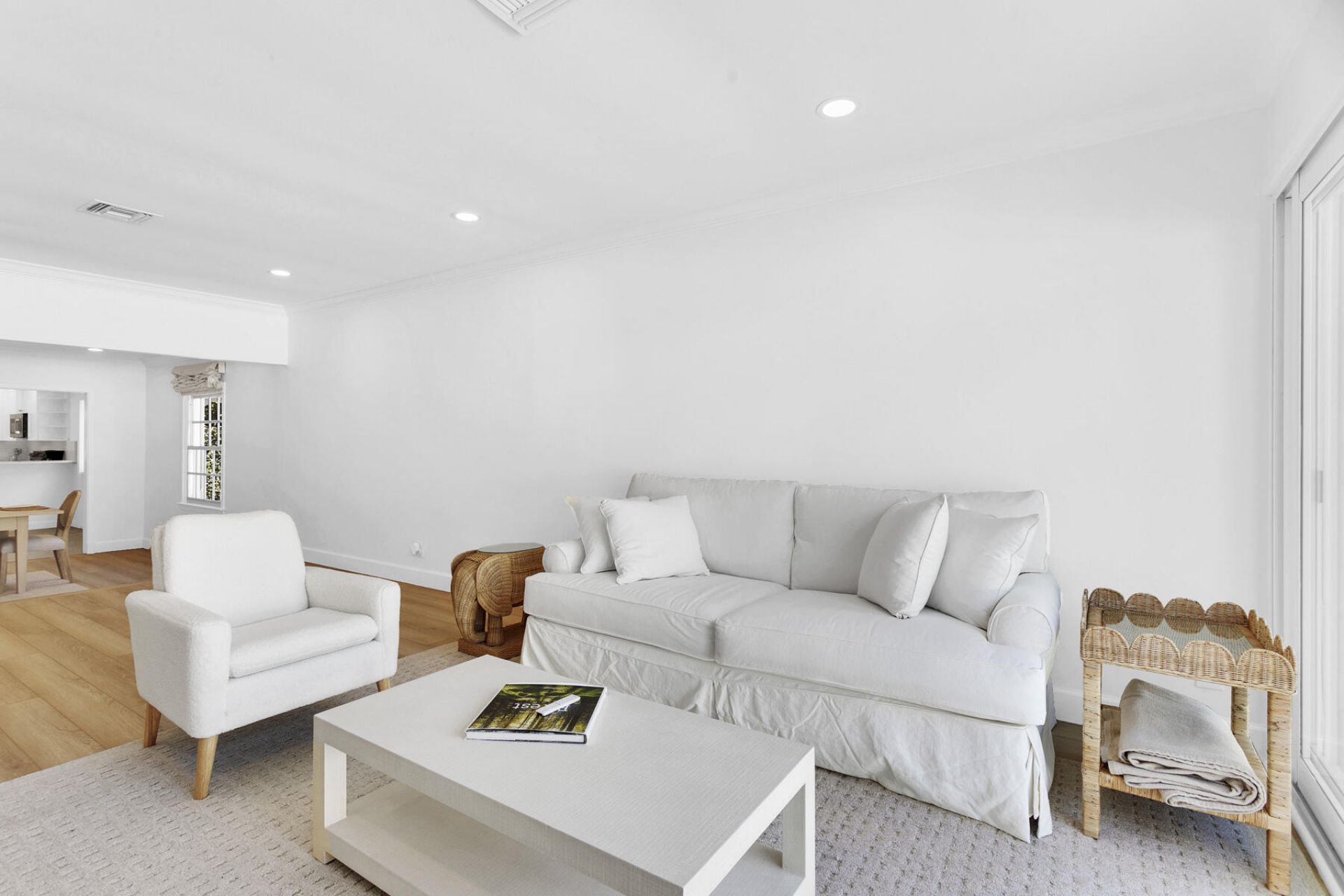 211 Miraflores Drive, Palm Beach, FL 33480 Photo