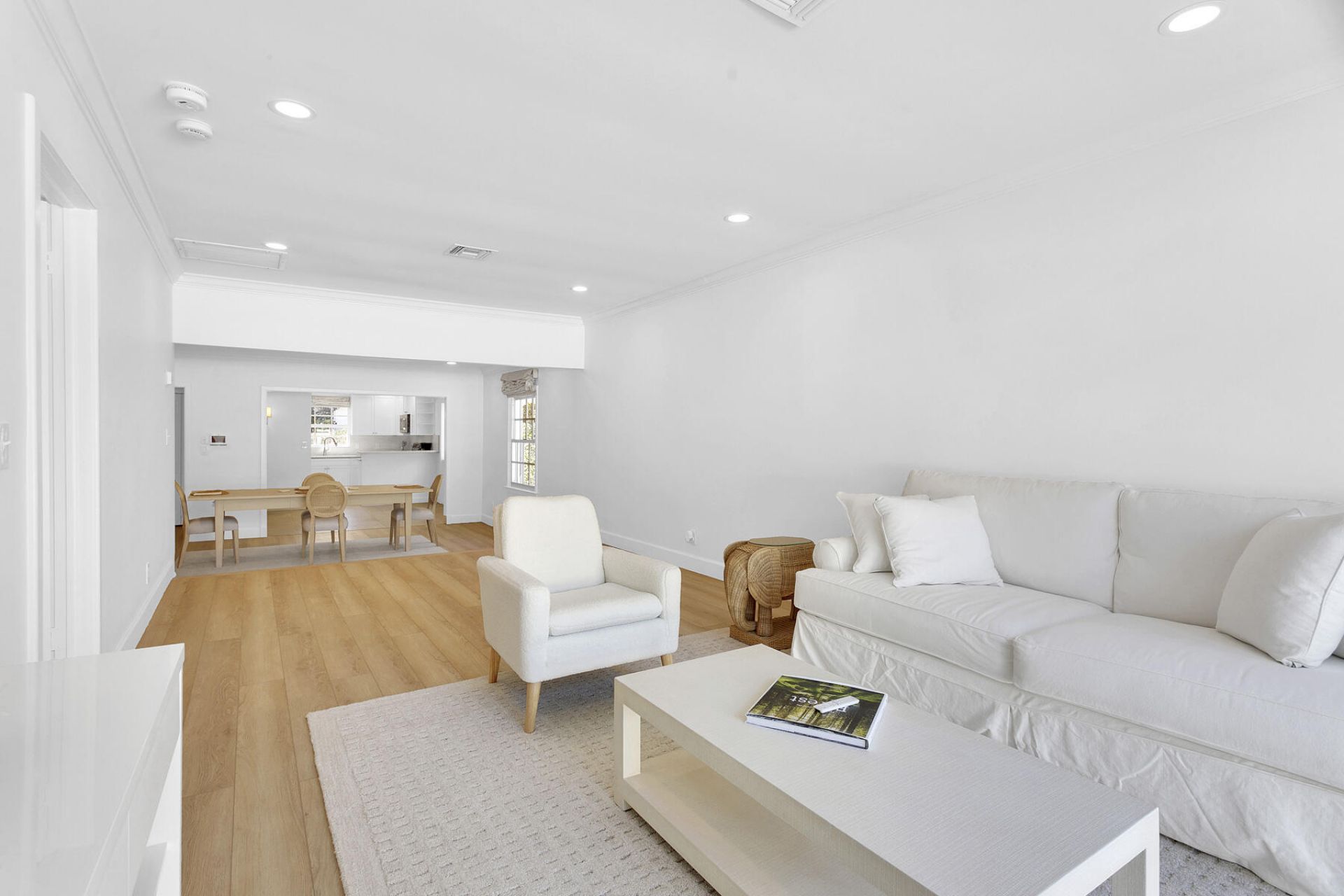 211 Miraflores Drive, Palm Beach, FL 33480 Photo